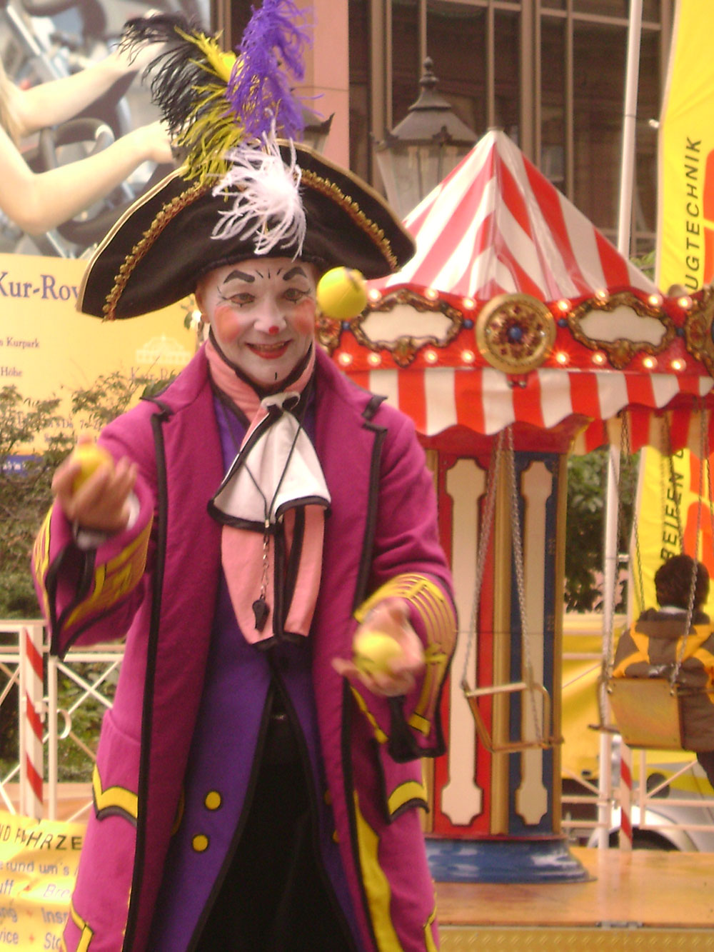 Zauberclown Eugenio für die Kinder beim Weltkindertagsfest 2020